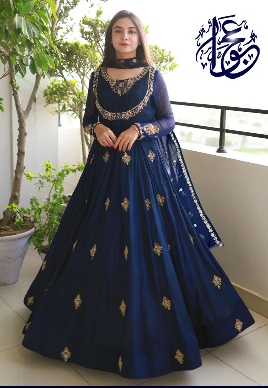 Embroidered maxii with dupata