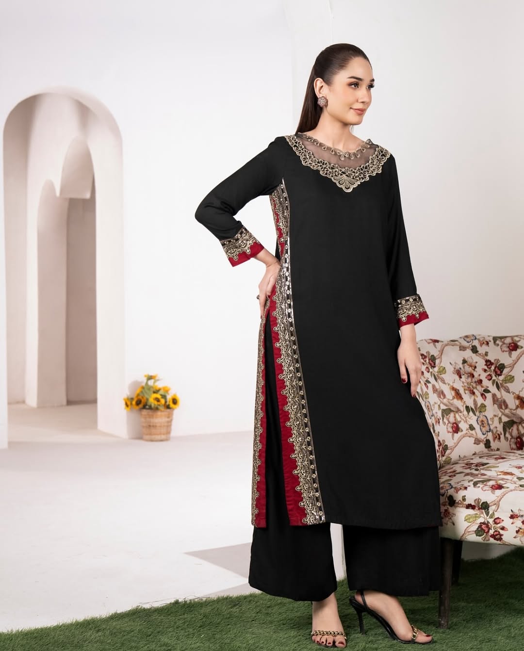 "Lawn Luxe: Elegant Contrast