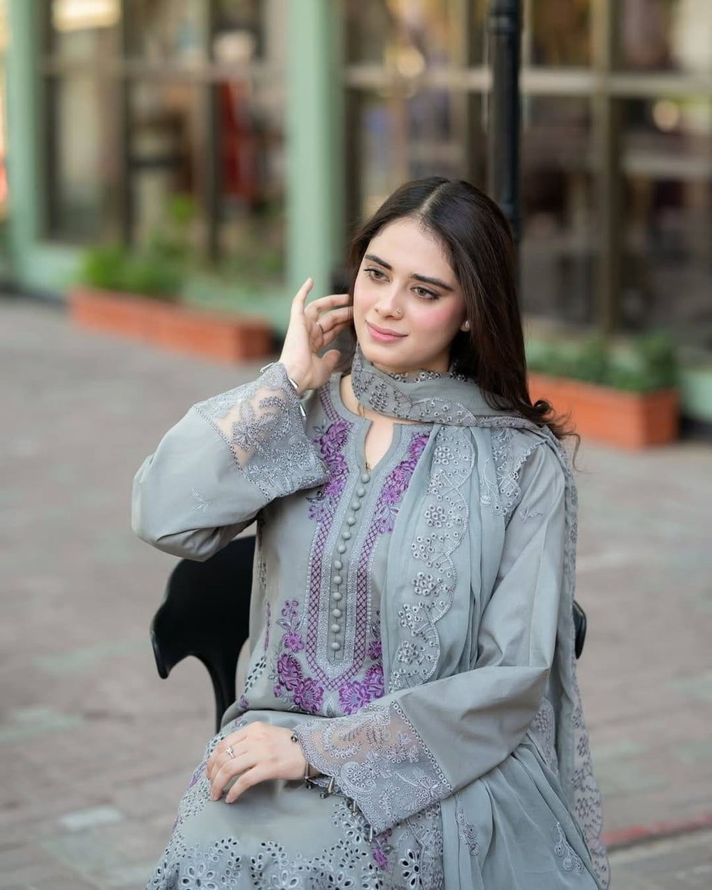 "Summer Luxe – EC-263 Premium Lawn 3PC with Heavy Embroidery"

