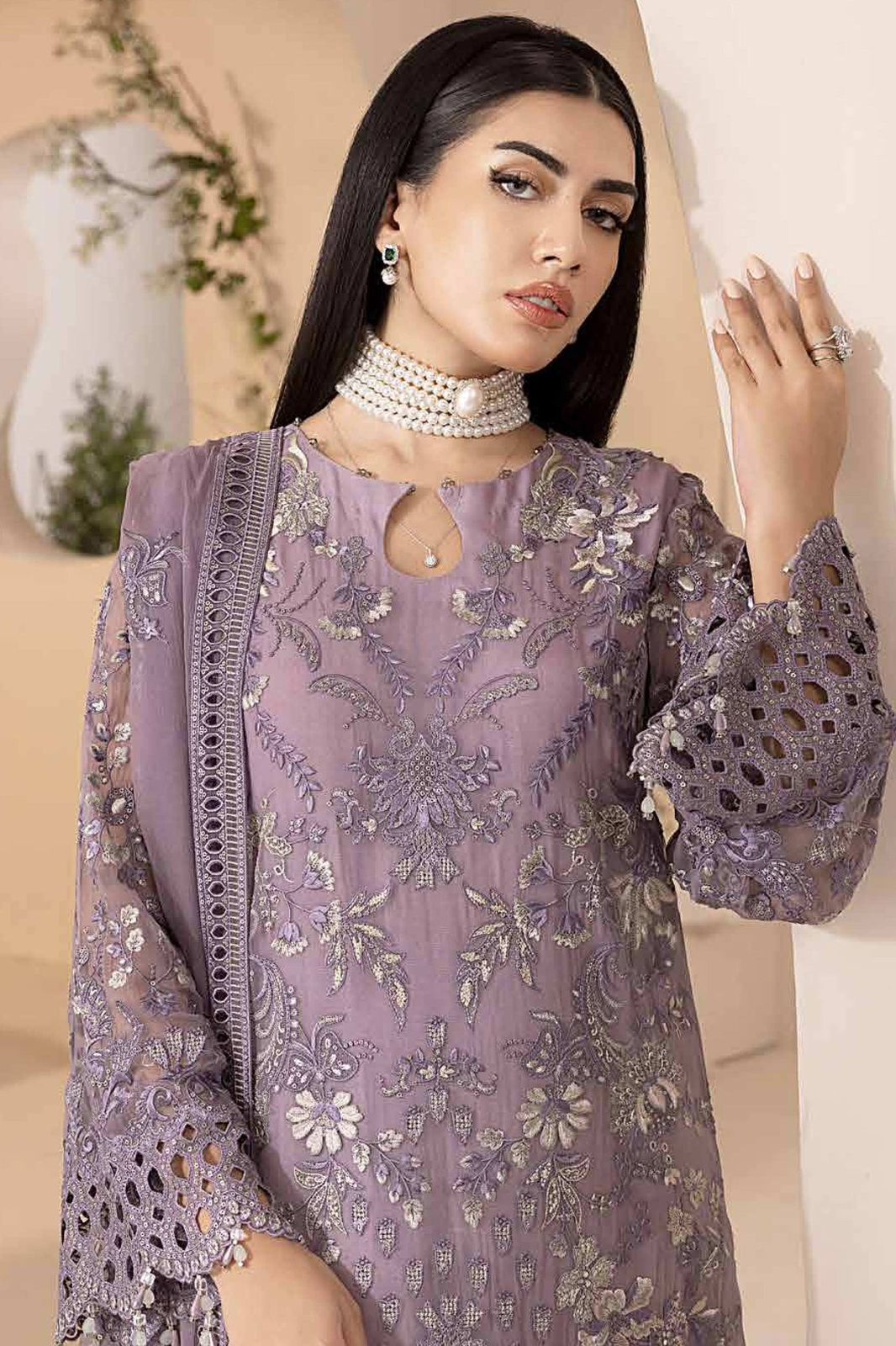 Unstitched Glamour by Lavish – Chiffon Replica with Shine


