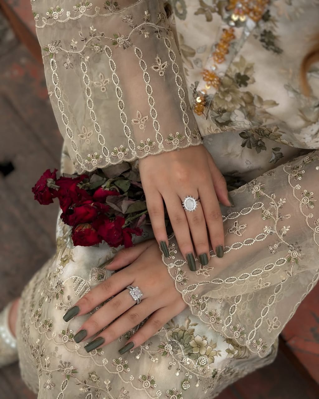 elegant dress for girls 